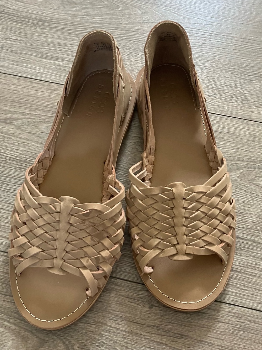 Women’s Woven Leather Sandals - Nude